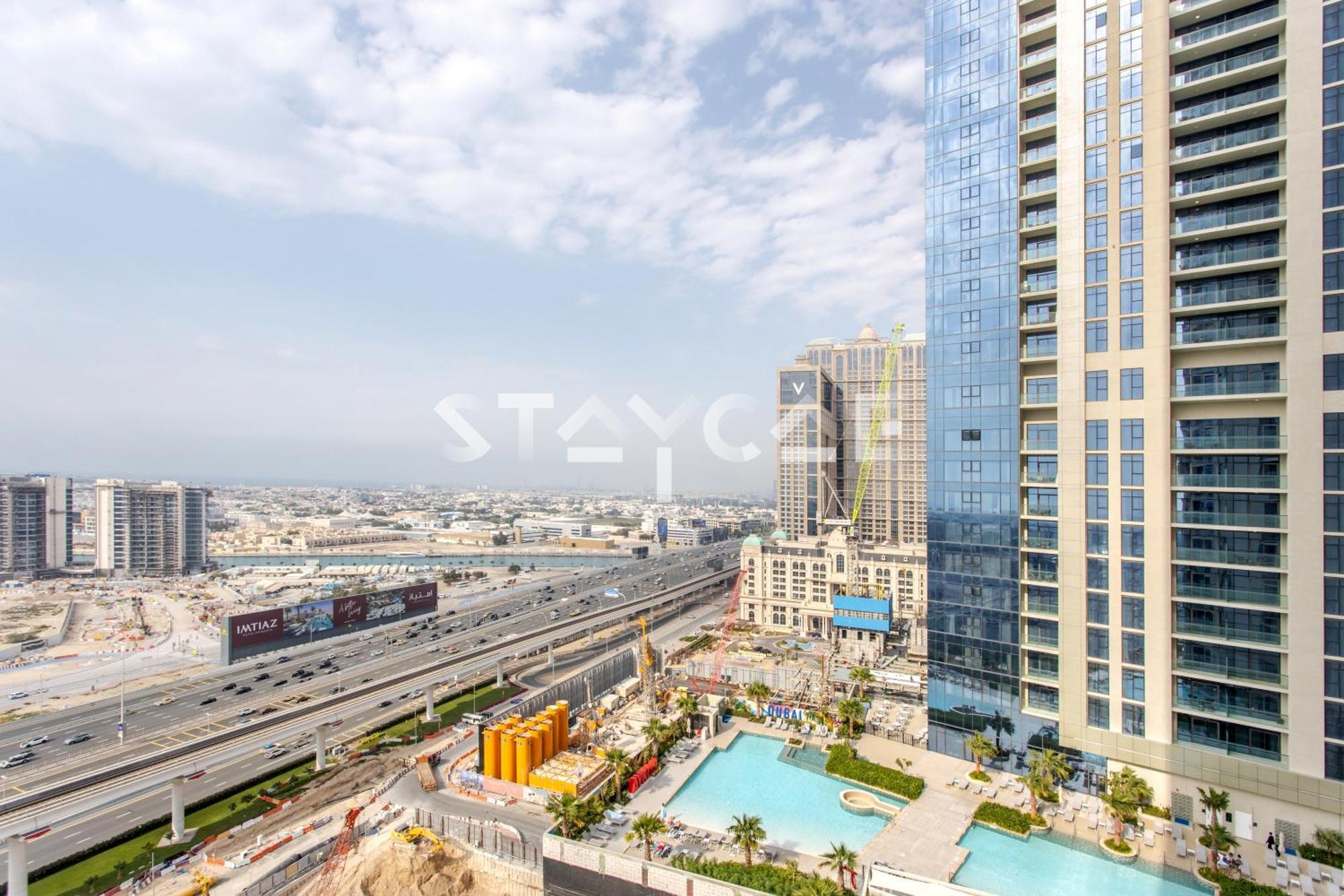 Aykon Staycae Homes, Business Bay, Sheikh Zayed Road * Dubai